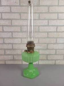 lot 3 image: 1930s40s ALADDIN Model B Jadeite Oil Lamp