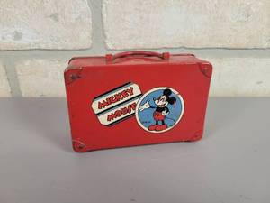 lot 4 image: RARE Mickey Mouse c. 1935 Automatic Recording Safe Co. of Chicago Destination Wealth CityThrift Hotel Suitcase Tin Coin bank