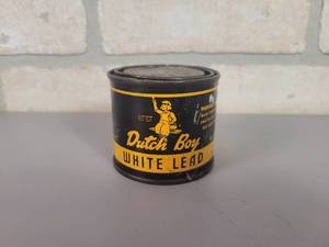 lot 107 image: Vintage 1# Can Dutch Boy White Lead