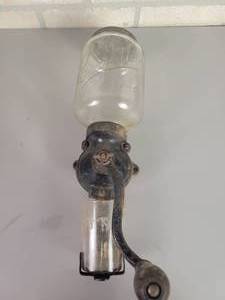 lot 114 image: Antique ARCADE Cast Iron Coffee Grinder - Crystal No. 3 w Catch Cup and Original ARCADE Lid - Produced from Approx. 1900 to 1919