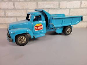 lot 118 image: Vintage BuddyL Pressed Steel Dump Truck - 21 Long