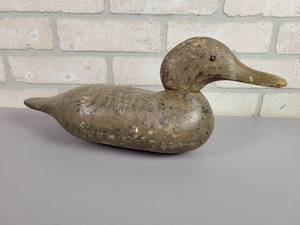 lot 123 image: Antique Wood Duck Decoy