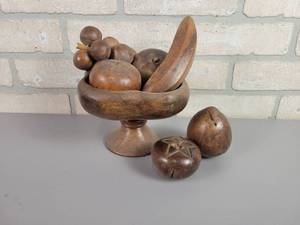 lot 144 image: Vintage Genuine Hand Crafted Monkey Pod Wood Fruit Bowl and Fruit