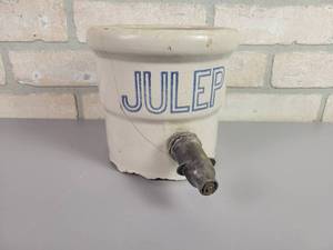 lot 178 image: Antique JULEP Soda Fountain Stoneware Dispenser
