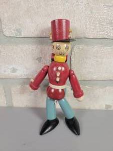 lot 195 image: Antique Jaymar Soldier Wood Jointed Toy