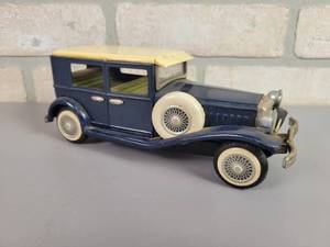 lot 210 image: Vintage Tin Litho Friction Car 1929 NASH - Made in Japan - WORKS