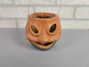 lot 214 image: Antique Papier Mache Halloween Jack-O-Lantern