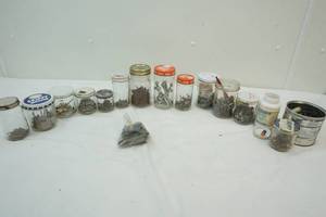 lot 12 image: Hardware