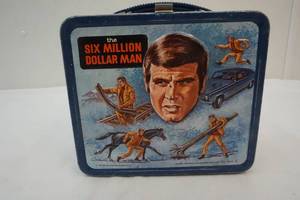 lot 18 image: Vintage Six million dollar man lunch box
