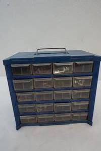 lot 21 image: storage organizer, hardware