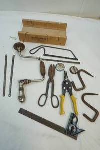 lot 29 image: tools