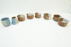 lot 74 image: Stoneware bowls
