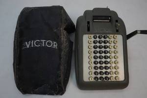 lot 88 image: Vintage Victor adding machine