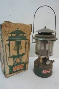 lot 121 image: Coleman lantern