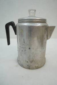 lot 135 image: coffee pot
