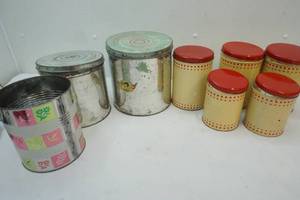 lot 137 image: canisters
