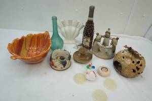lot 152 image: decor