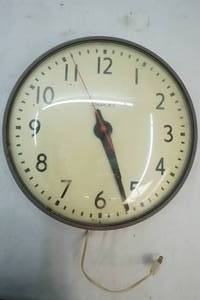 lot 180 image: Simplex wall clock