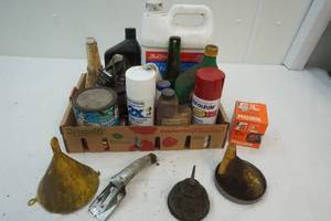 lot 201 image: shop supplies