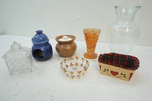 lot 244 image: Belmar crock