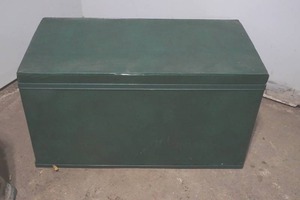 lot 282 image: box chest