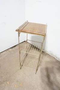 lot 295 image: wire stand
