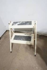 lot 302 image: step stool