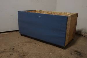 lot 330 image: vintage trunk box