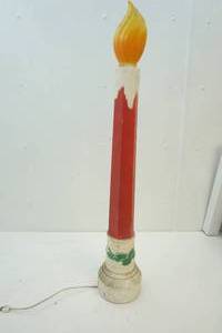 lot 364 image: holiday light
