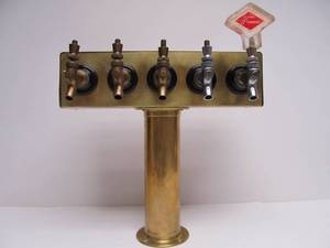 lot 88 image: Vintage Brass Bar Top Beer Dispenser 
