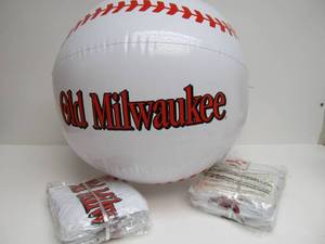 lot 39 image: Lot of 11 NOS Vintage 80s OLD MILWAUKEE Beer Inflatable Baseballs