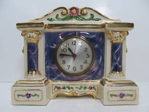 lot 149 image: Vintage Porcelain SESSIONS Mantel Clock