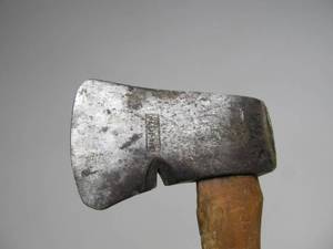 lot 188 image: Vintage Boys Scouts PLUMB Hatchet