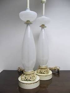 lot 189 image: Matching Pair of LARGE White Glass 1950s-60s Table Lamps