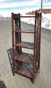 lot 7 image: Great Looking Antique Arts & Crafts Open Oak Bookshelf
