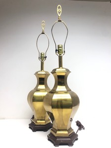 lot 248 image: Matching Pair of Large Vintage Oriental Style Brass Table Lamps