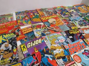 lot 47 image: Estate Lot of Assorted Vintage Comic Books