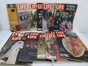 lot 91 image: Large Lot of Vintage LIFE Magazines