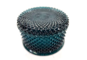 lot 276 image: 1930s era Signed PAIRPOINT Diamond Point Blue Glass Powder Jar