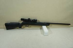 lot 107 image: Gamo Big Cat 1250 Pellet Rifle with Scope