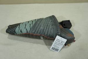 lot 114 image: Haas Upright Hen Turkey Decoy