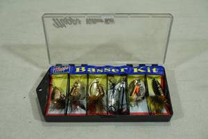 lot 125 image: Mepps Basser Kit Spinning Lures