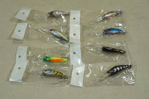 lot 139 image: NEW Fishing Crankbait Lures - 2.5 Body