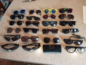 20 Pair Of Fashion Sunglasses