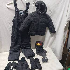 Lot Of Little Boy Outerwear