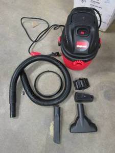 lot 12 image: Shop-Vac 1.5 Gallon 2.0 Peak Wet Dry Vacuum (OPEN BOX)