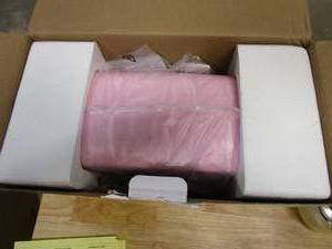 lot 15 image: Kitchen in the box Stand Mixer,3.2Qt Small Electric Food Mixer,6 Speeds Portable Lightweight Kitchen Mixer for Daily Use with Egg Whisk,Dough Hook,Flat Beater (Pink) (OPEN BOX)