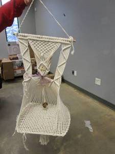lot 58 image: Karceey Macrame Hanging Cat Hammock (USED, SOME OF THE STRINGS ARE BROKEN)