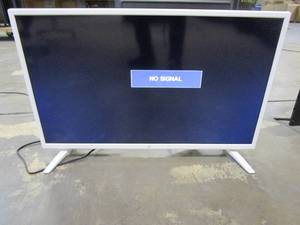 32 LED HDTV with DVD Player - TDE3274WP