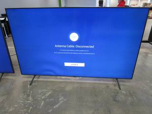 Samsung - 65 Class 7 Series LED 4K UHD Smart Tizen TV ModelUN65TU7000FXZA (BACK REPAIRED, SHADING IN CORNER OF SCREEN)